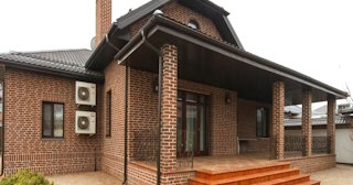 Строительство домов из кирпича с мансардой в Домодедово | от 3664 рублей